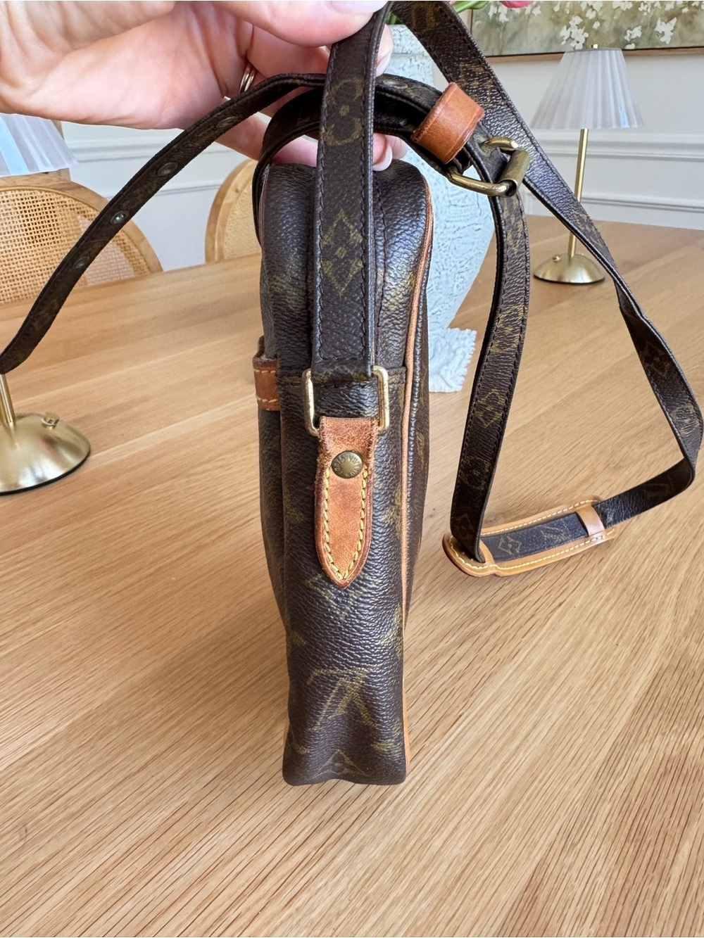 âś…AUTHENTICâś…LOUIS VUITTON DANUBE BAG - Picture 4 of 11